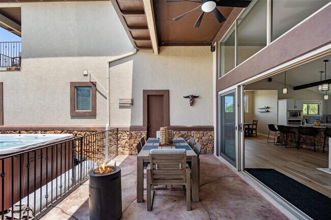 Building Photo - 21803 Briarcliff Dr