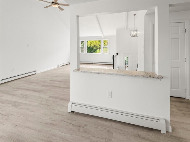 Building Photo - 26 Sidney St