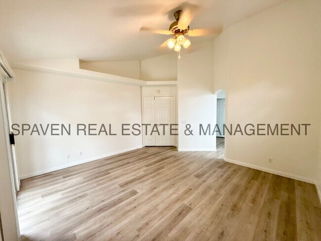 Building Photo - Charming Menifee Home