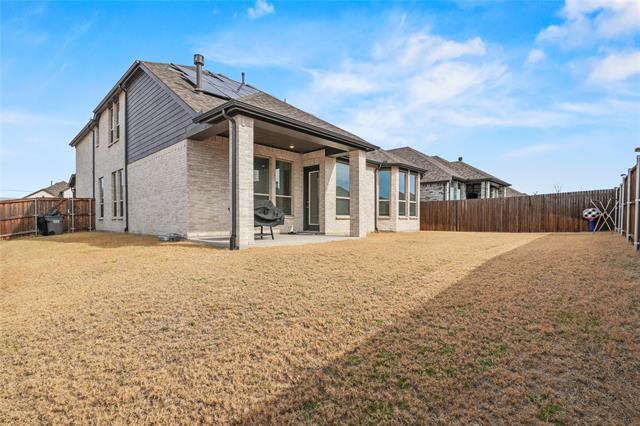 Building Photo - 1805 Lockhart Dr