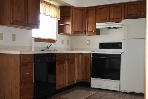 Building Photo - 1012 Timonere Dr