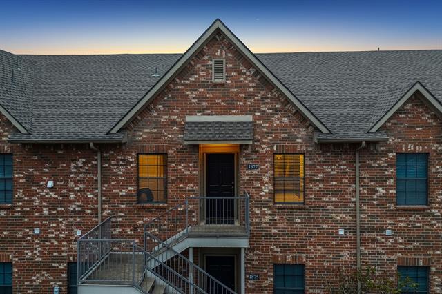 Building Photo - 1877 Signal Ridge Pl