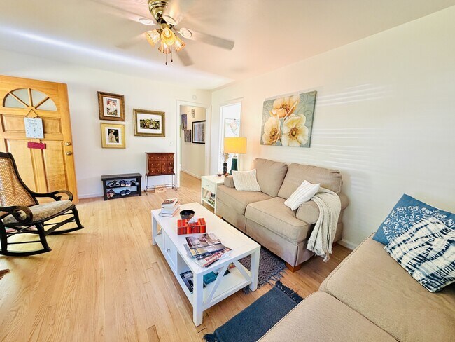 Building Photo - 4816 Dale Dr
