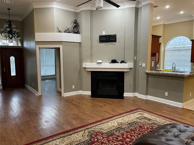 Building Photo - 3909 Catalina St