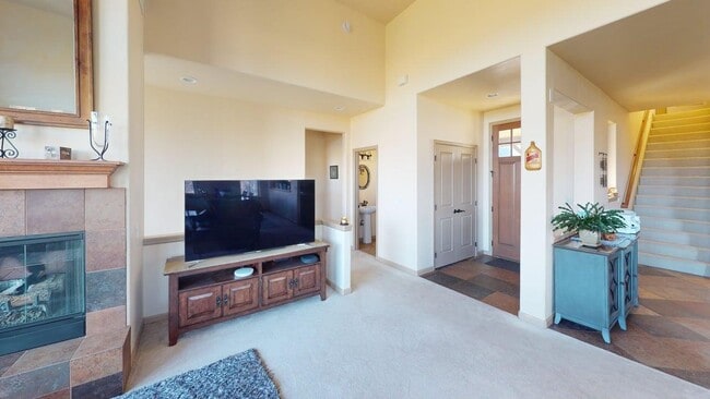 Building Photo - 169 Wildhorse