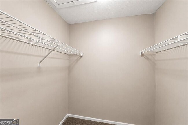 Building Photo - 3065 Destin Cir