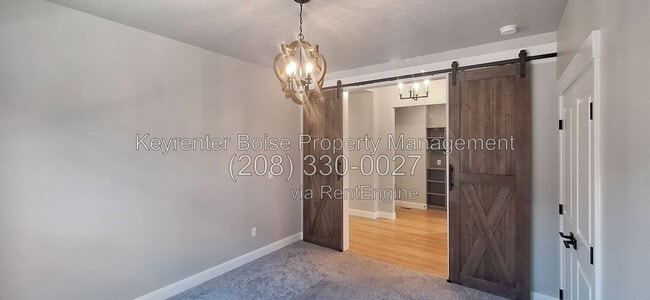 Building Photo - 12127 S Aves Pl