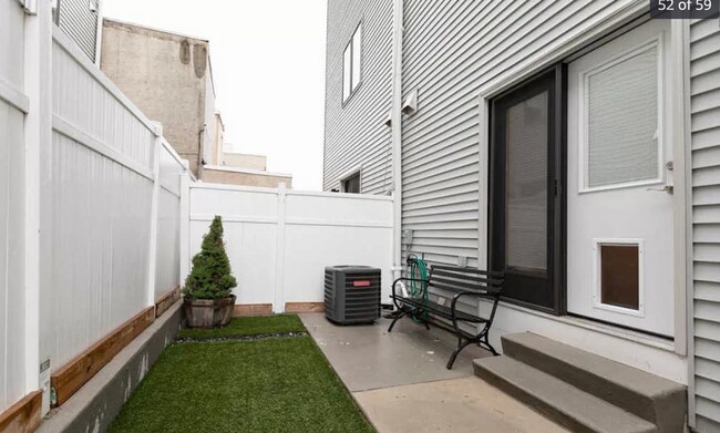 Building Photo - Single Family Home Fishtown