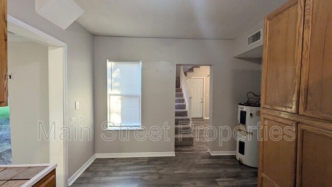 Building Photo - 3500 W Cervantes St