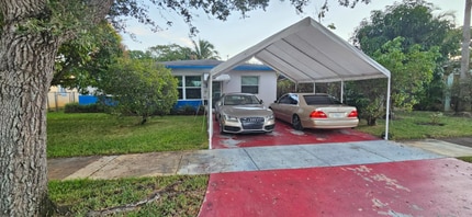 Building Photo - 1948 Roosevelt St