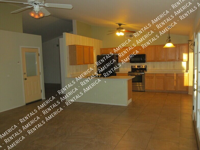 Building Photo - 10831 E Contessa St