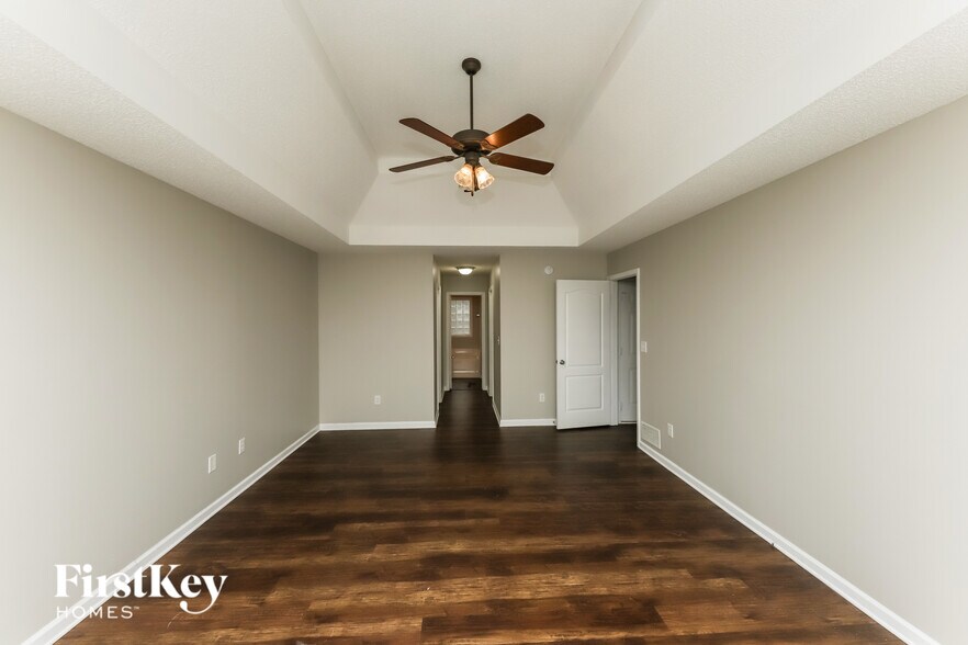 Building Photo - 37 Legend Creek Cove