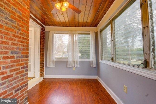 Building Photo - 6916 New Hampshire Ave