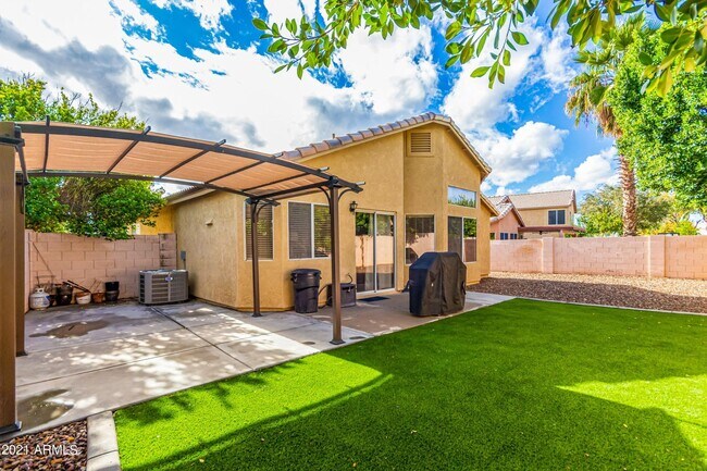 Building Photo - Superstition Springs Village