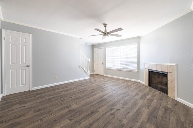 Building Photo - 14600 Fonmeadow Dr