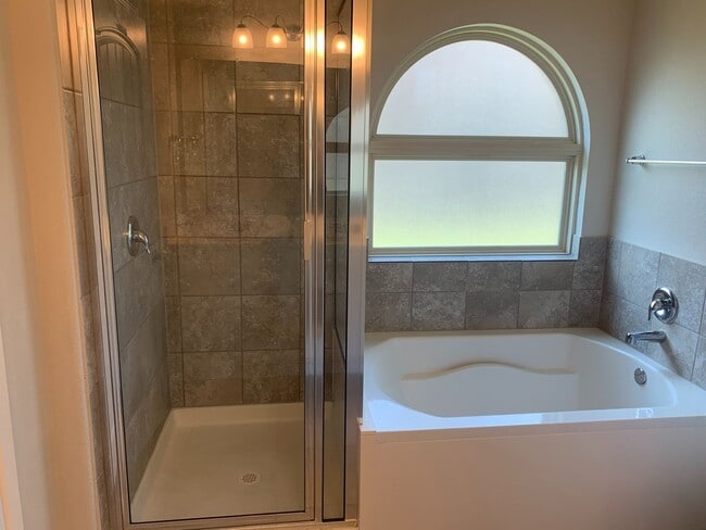 Building Photo - 3-Bedroom/2-Bath Home in Leander ISD