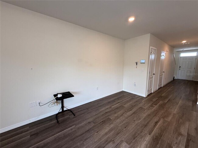 Building Photo - 1382 Tallowwood Ln