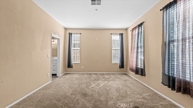 Building Photo - 15876 Parkhouse Dr