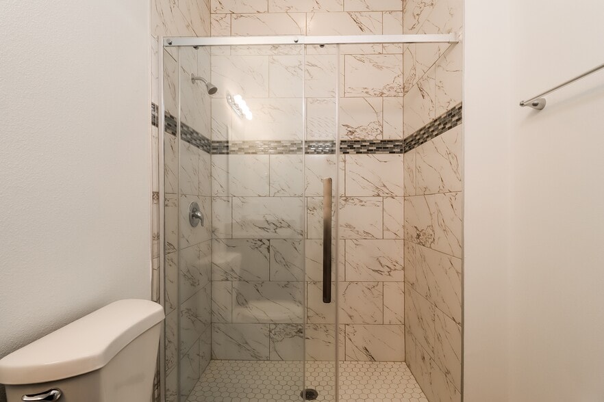 Building Photo - 532 Imperial Pl