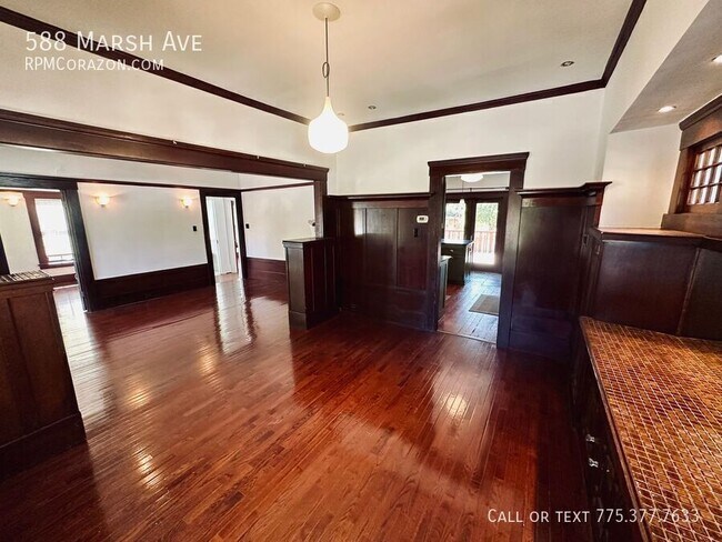Building Photo - 588 Marsh Ave