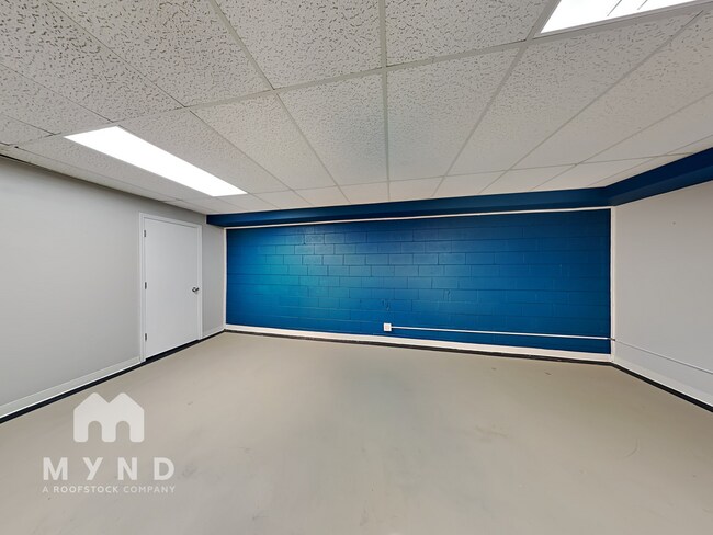 Building Photo - 1253 Blazing Ridge W SW