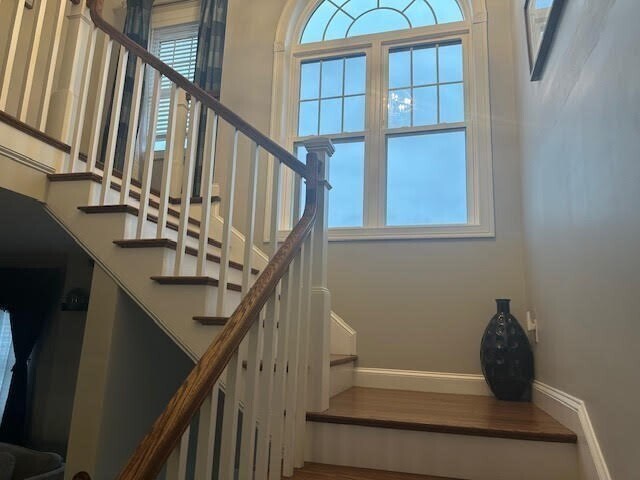 Building Photo - 21 Burncoat Hts