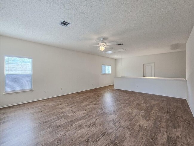 Building Photo - 8321 Cambria Dr