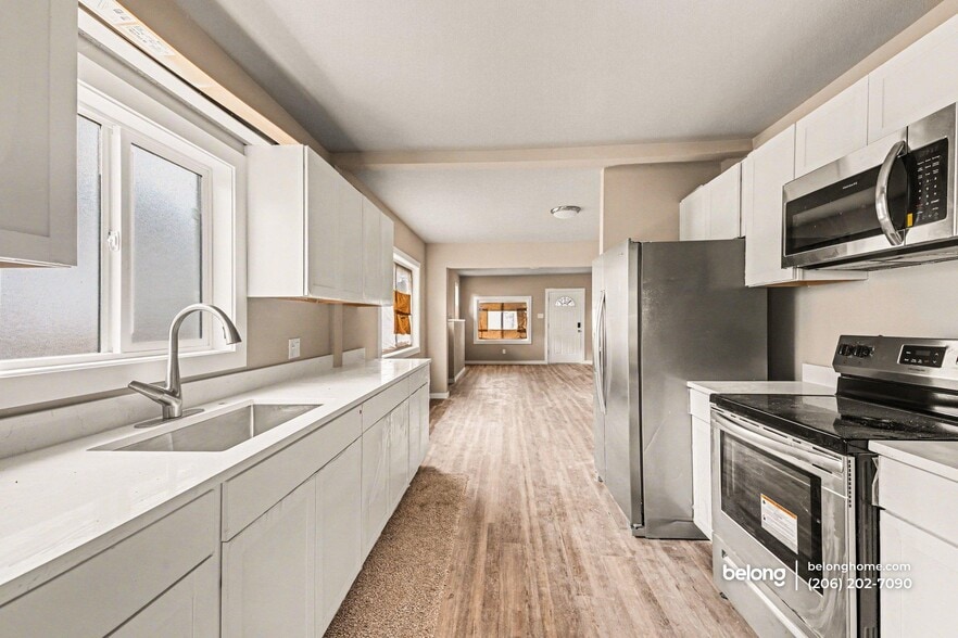 Building Photo - 2311 S L St