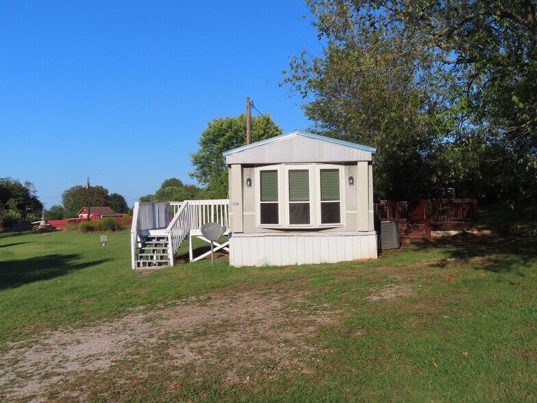 Building Photo - 220 Arkansas Ave