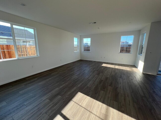 Building Photo - 3137 Barnowl Wy