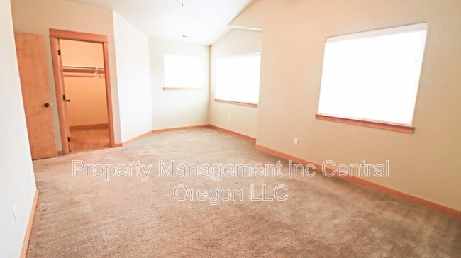Building Photo - 20277 Knightsbridge Pl