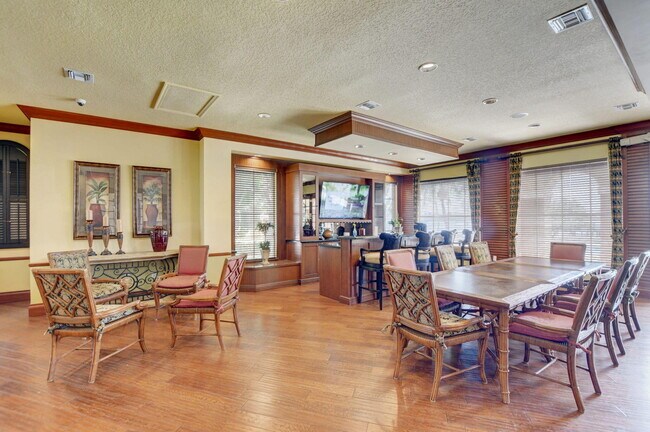 Building Photo - 135 Yacht Club Way