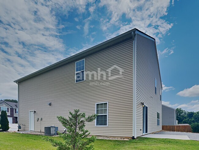 Building Photo - 4837 Billingsgate Ln
