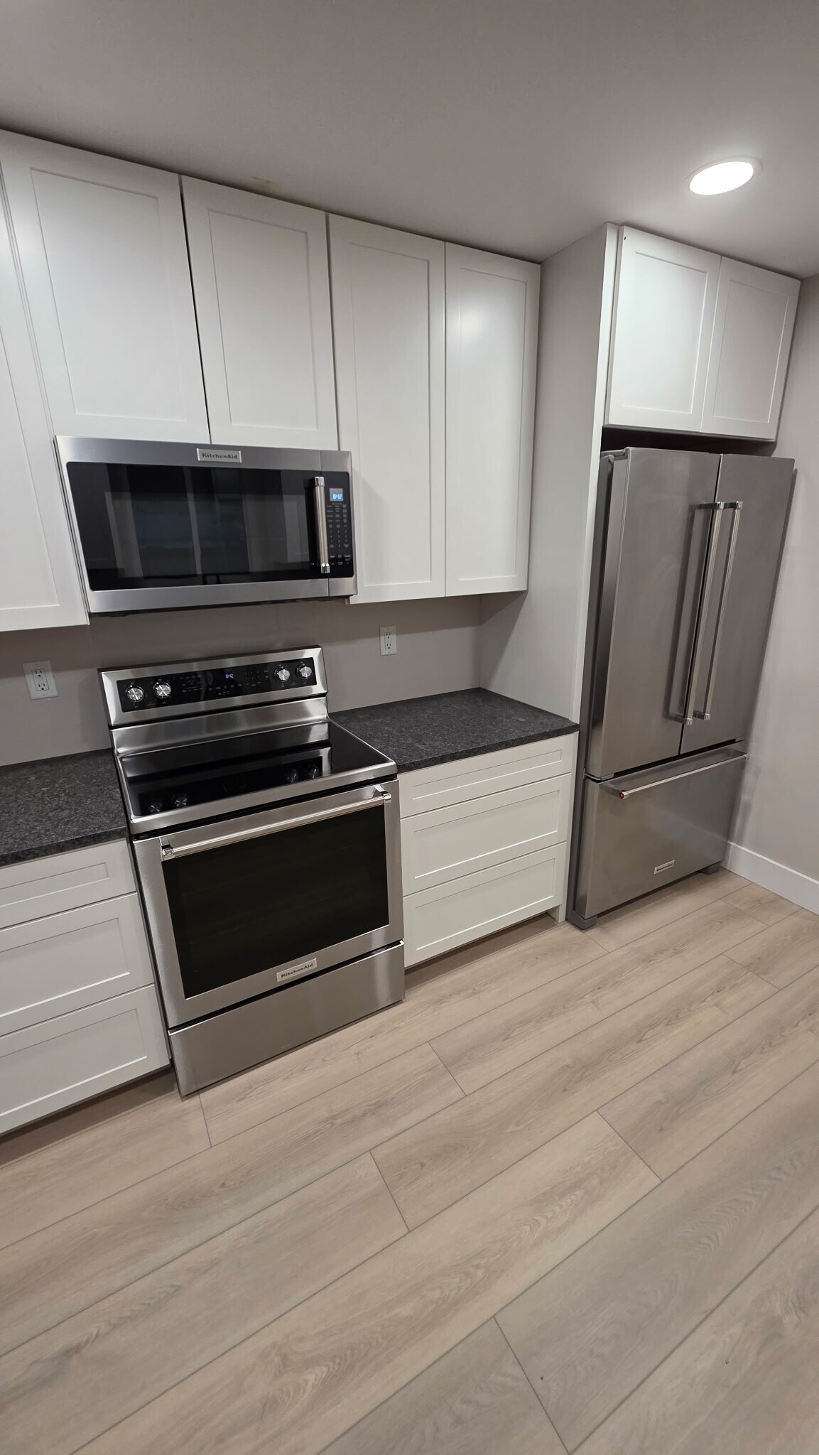 Building Photo - 6768 Pecos Dr