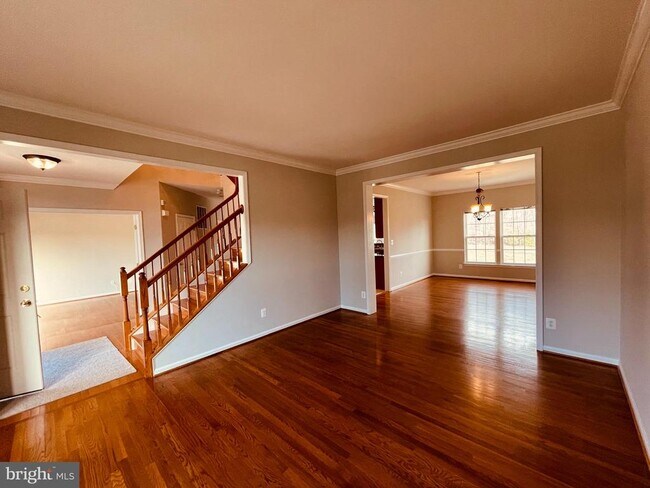 Building Photo - 2698 Myrtlewood Dr
