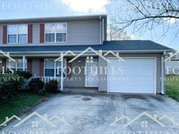 Building Photo - 112 Brook Allen Dr