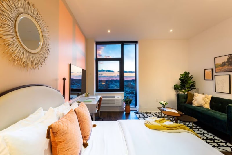 Building Photo - 780 S 52nd St