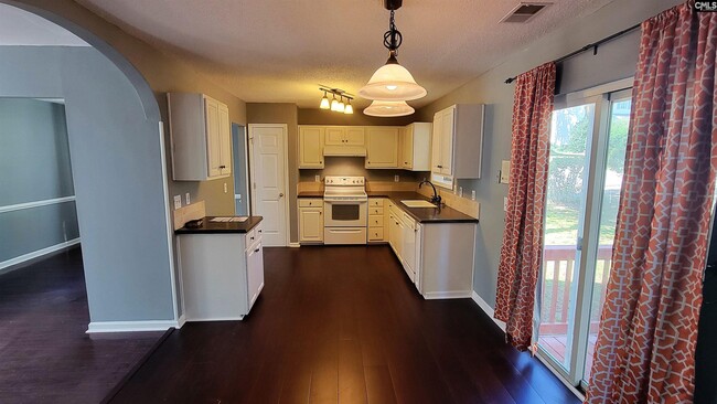 Building Photo - 514 Oak Cove Dr