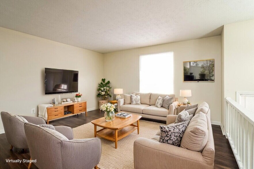 Building Photo - 3075 Flowers Dr