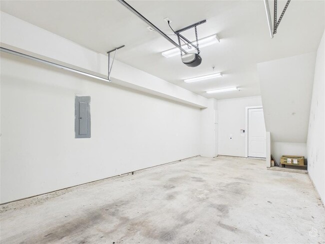 Building Photo - 1308 Tinnin Ford Rd