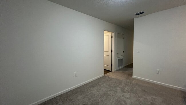 Building Photo - New construction!! Private Furnished Guest Suite & Office in NW Gainesville