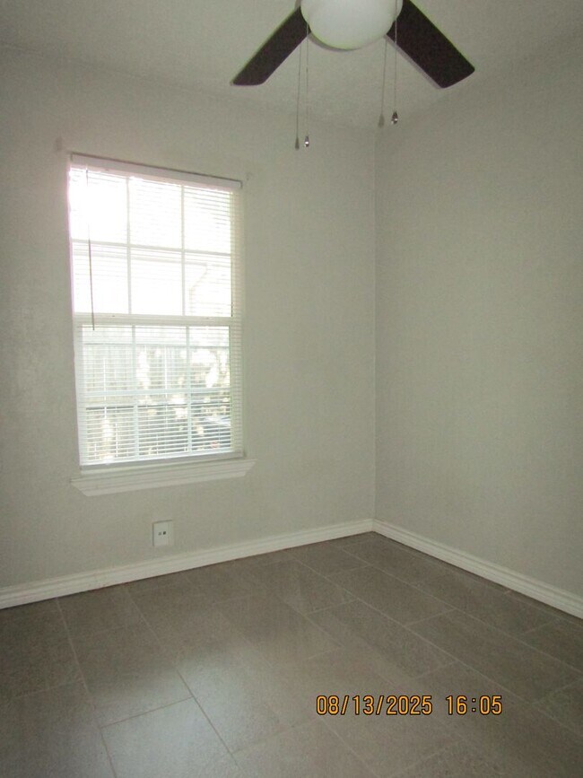Building Photo - Move In Special: $200 off on The First Ful...