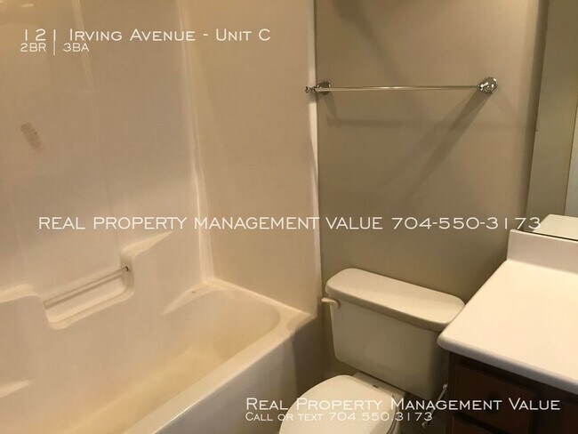 Building Photo - Two Bedroom Townhome in Legacy Village