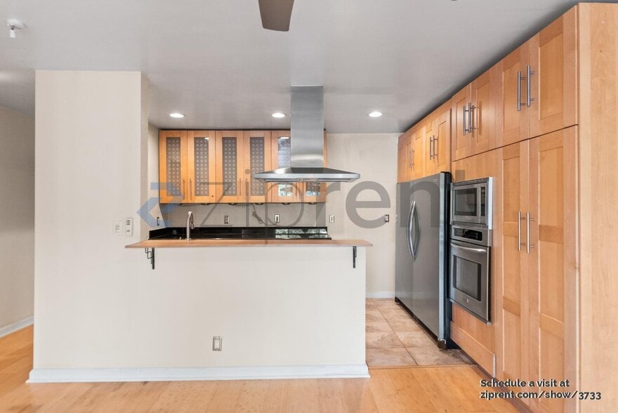 Building Photo - 955 Shorepoint Ct