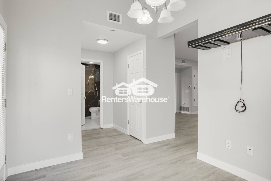 Building Photo - 18741 E Water Dr