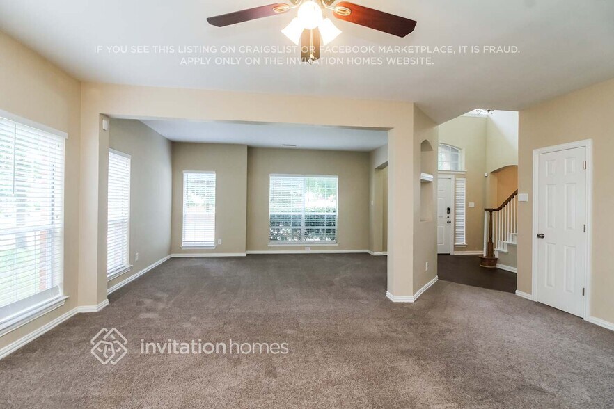 Building Photo - 1413 Ridge Meadow Dr