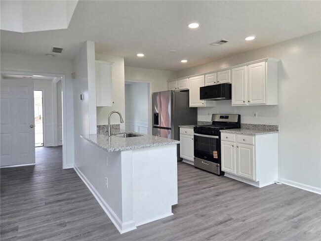 Building Photo - 4010 Ridgefair Dr