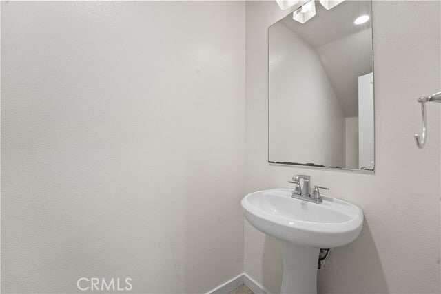 Building Photo - 160 Terrapin