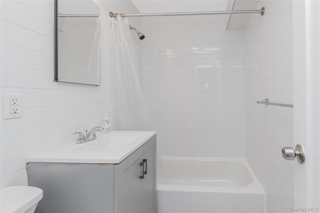 Building Photo - 59 Oregon Ave