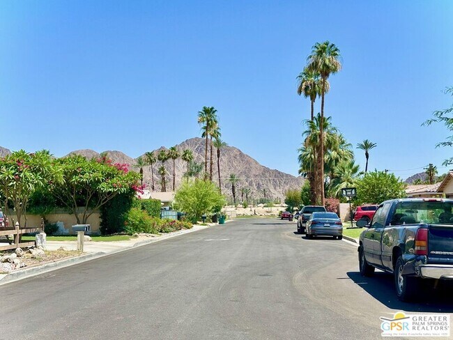 Building Photo - 51220 Avenida Velasco